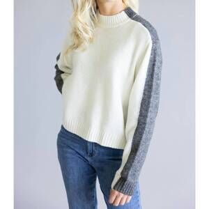 NEW ELAN meredith color-block sweater in grey white